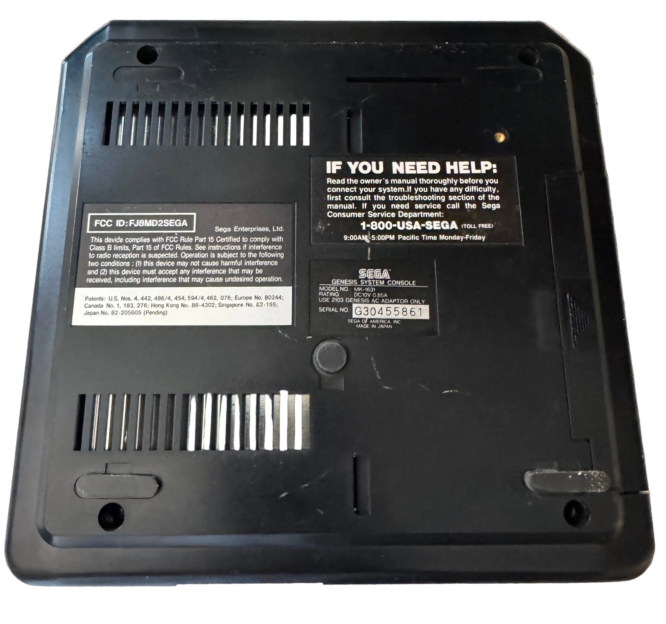 Sega Genesis II w/ Power & AV Cable ***FOR PARTS***